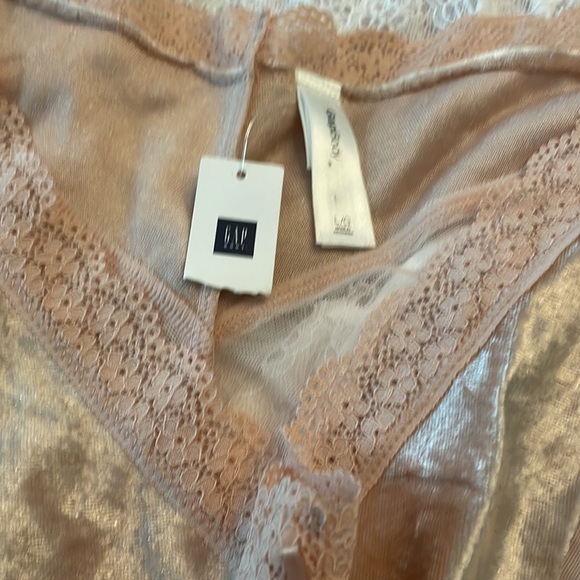 Free People Intimately & Gap Laced Velvety 2 pieces Underwear Sz XL NWT - Picture 3 of 7